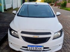 CHEVROLET ONIX HATCH JOY 1.0 8V FLEX 5P MEC. 2019/2019 ALTERNATIVA VEÍCULOS LAJEADO / Carros no Vale