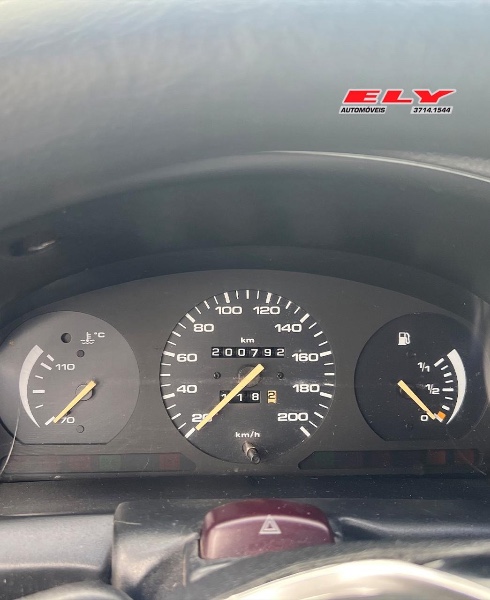 VOLKSWAGEN GOL 1.6 1996/1996 ELY AUTOMÓVEIS LAJEADO / Carros no Vale