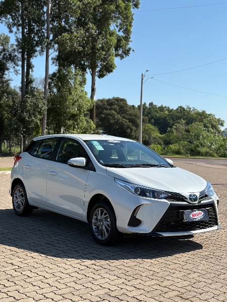 TOYOTA YARIS 1.5 XS 16V 2024 2024/2025 NEURI VEÍCULOS LAJEADO / Carros no Vale TOYOTA YARIS 1.5 XS 16V 2024 2024/2025 NEURI VEÍCULOS LAJEADO / Carros no Vale