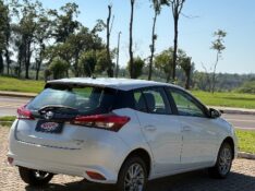 TOYOTA YARIS 1.5 XS 16V 2024 2024/2025 NEURI VEÍCULOS LAJEADO / Carros no Vale