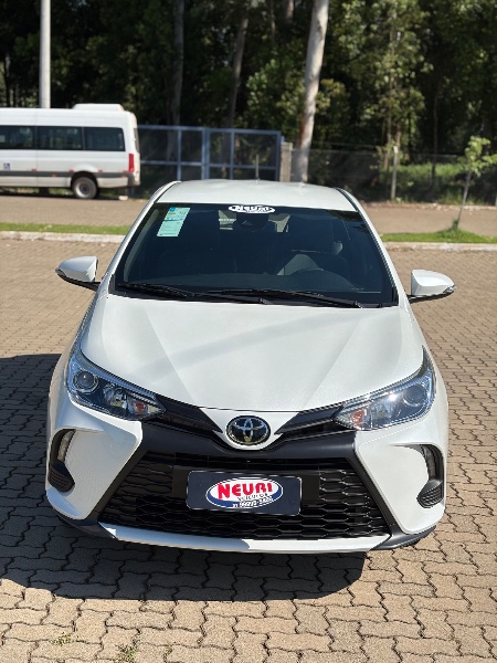 TOYOTA YARIS 1.5 XS 16V 2024 2024/2025 NEURI VEÍCULOS LAJEADO / Carros no Vale TOYOTA YARIS 1.5 XS 16V 2024 2024/2025 NEURI VEÍCULOS LAJEADO / Carros no Vale