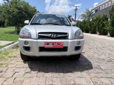 HYUNDAI TUCSON 2.0 2011/2011 ELY AUTOMÓVEIS LAJEADO / Carros no Vale
