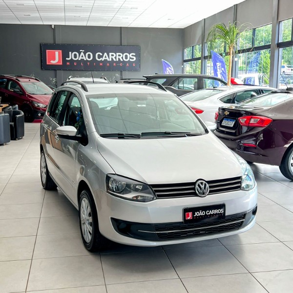 VOLKSWAGEN SPACEFOX 1.6 MI TREND 8V 2013/2013 JOÃO CARROS MULTIMARCAS GUAPORÉ / Carros no Vale VOLKSWAGEN SPACEFOX 1.6 MI TREND 8V 2013/2013 JOÃO CARROS MULTIMARCAS GUAPORÉ / Carros no Vale