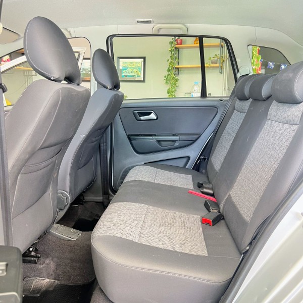 VOLKSWAGEN SPACEFOX 1.6 MI TREND 8V 2013/2013 JOÃO CARROS MULTIMARCAS GUAPORÉ / Carros no Vale VOLKSWAGEN SPACEFOX 1.6 MI TREND 8V 2013/2013 JOÃO CARROS MULTIMARCAS GUAPORÉ / Carros no Vale