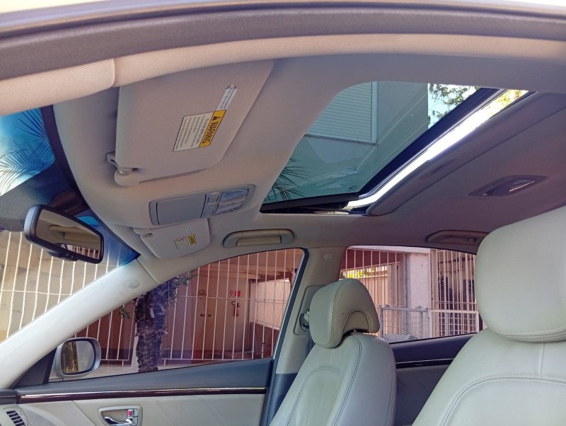 HYUNDAI AZERA 3.3 V6 2008/2009 ALTERNATIVA VEÍCULOS LAJEADO / Carros no Vale HYUNDAI AZERA 3.3 V6 2008/2009 ALTERNATIVA VEÍCULOS LAJEADO / Carros no Vale