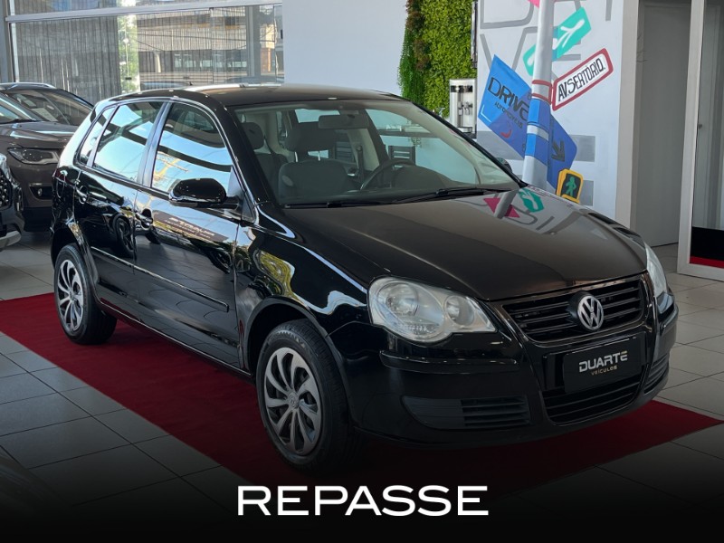 VOLKSWAGEN POLO 1.6 I MOTION 2009/2010 DUARTE VEÍCULOS PORTO ALEGRE / Carros no Vale