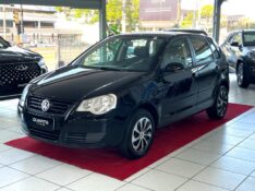 VOLKSWAGEN POLO 1.6 I MOTION 2009/2010 DUARTE VEÍCULOS PORTO ALEGRE / Carros no Vale