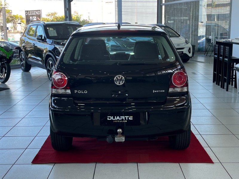VOLKSWAGEN POLO 1.6 I MOTION 2009/2010 DUARTE VEÍCULOS PORTO ALEGRE / Carros no Vale
