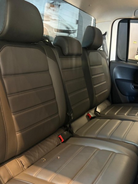 VOLKSWAGEN AMAROK 3.0 HIGHLINE 4X4 V6 2021/2021 JM AUTOMÓVEIS VENÂNCIO AIRES / Carros no Vale VOLKSWAGEN AMAROK 3.0 HIGHLINE 4X4 V6 2021/2021 JM AUTOMÓVEIS VENÂNCIO AIRES / Carros no Vale