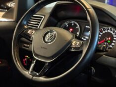 VOLKSWAGEN AMAROK 3.0 HIGHLINE 4X4 V6 2021/2021 JM AUTOMÓVEIS VENÂNCIO AIRES / Carros no Vale