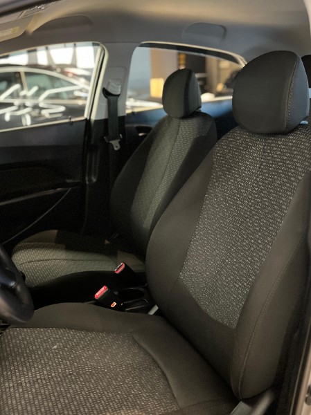 HYUNDAI HB20 1.0 CONFORT PLUS 2017/2017 JM AUTOMÓVEIS VENÂNCIO AIRES / Carros no Vale