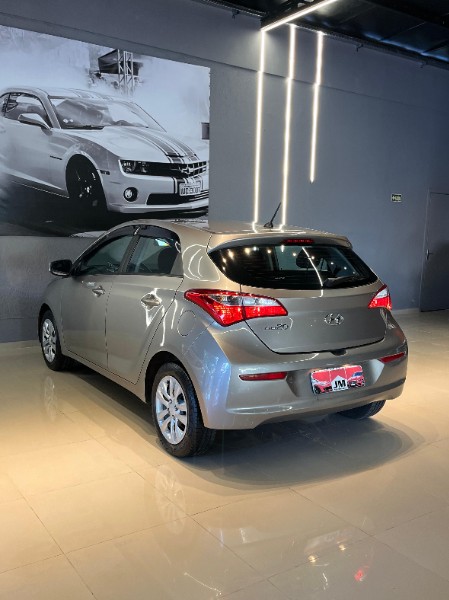 HYUNDAI HB20 1.0 CONFORT PLUS 2017/2017 JM AUTOMÓVEIS VENÂNCIO AIRES / Carros no Vale