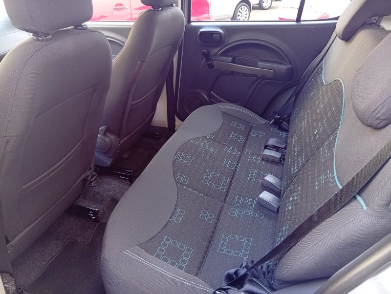 FIAT UNO ECONOMY 1.4 2014 2014/2014 ALTERNATIVA VEÍCULOS LAJEADO / Carros no Vale