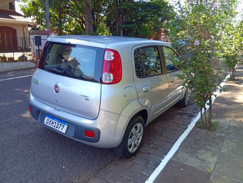 FIAT UNO ECONOMY 1.4 2014 2014/2014 ALTERNATIVA VEÍCULOS LAJEADO / Carros no Vale