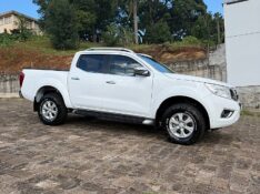 NISSAN FRONTIER LE CD 4X4 2.3 BI-TB DIESEL AUT. 2018/2018 BOSCO AUTOMÓVEIS GUAPORÉ / Carros no Vale
