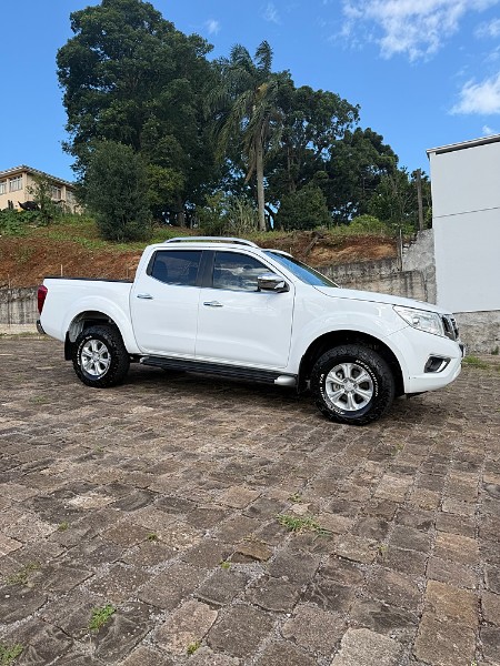 NISSAN FRONTIER LE CD 4X4 2.3 BI-TB DIESEL AUT. 2018/2018 BOSCO AUTOMÓVEIS GUAPORÉ / Carros no Vale