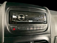 FIAT STRADA 1.4 MPI HARD WORKING CD 8V FLEX 3P MANUAL 2015/2016 DUARTE VEÍCULOS PORTO ALEGRE / Carros no Vale