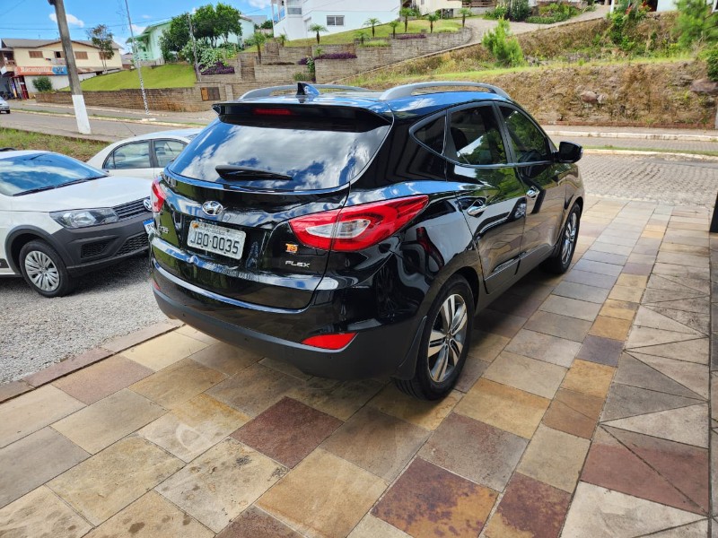 HYUNDAI IX35 2.0 GLS 2016/2017 TS VEÍCULOS ANTA GORDA / Carros no Vale HYUNDAI IX35 2.0 GLS 2016/2017 TS VEÍCULOS ANTA GORDA / Carros no Vale