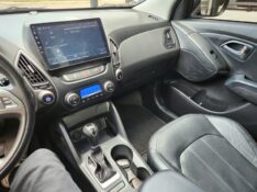 HYUNDAI IX35 2.0 GLS 2016/2017 TS VEÍCULOS ANTA GORDA / Carros no Vale