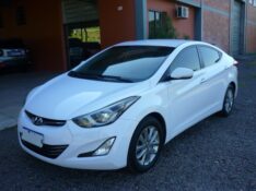 HYUNDAI ELANTRA 2.0 GLS 16V FLEX 4P AUTOMÁTICO 2014/2015 PREMIUM AUTOMÓVEIS ARROIO DO MEIO / Carros no Vale
