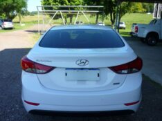 HYUNDAI ELANTRA 2.0 GLS 16V FLEX 4P AUTOMÁTICO 2014/2015 PREMIUM AUTOMÓVEIS ARROIO DO MEIO / Carros no Vale