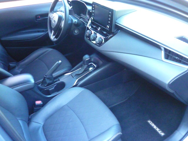 TOYOTA COROLLA GLI 2.0 16V AUT 2021 2021/2021 PREMIUM AUTOMÓVEIS ARROIO DO MEIO / Carros no Vale