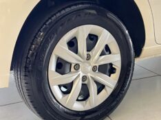 VOLKSWAGEN GOL 1.0 12V MPI TOTALFLEX 4P MANUAL 2020/2020 JOÃO CARROS MULTIMARCAS GUAPORÉ / Carros no Vale