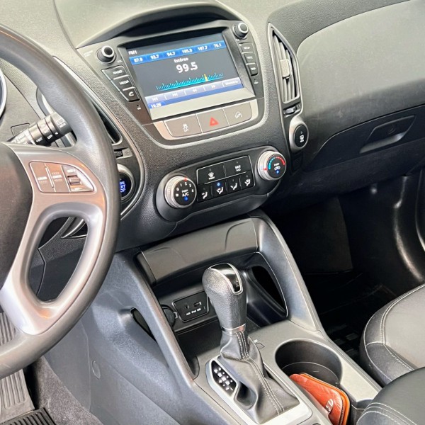 HYUNDAI IX35 GL 2.0 16V 2WD FLEX AUT 2019/2019 JOÃO CARROS MULTIMARCAS GUAPORÉ / Carros no Vale