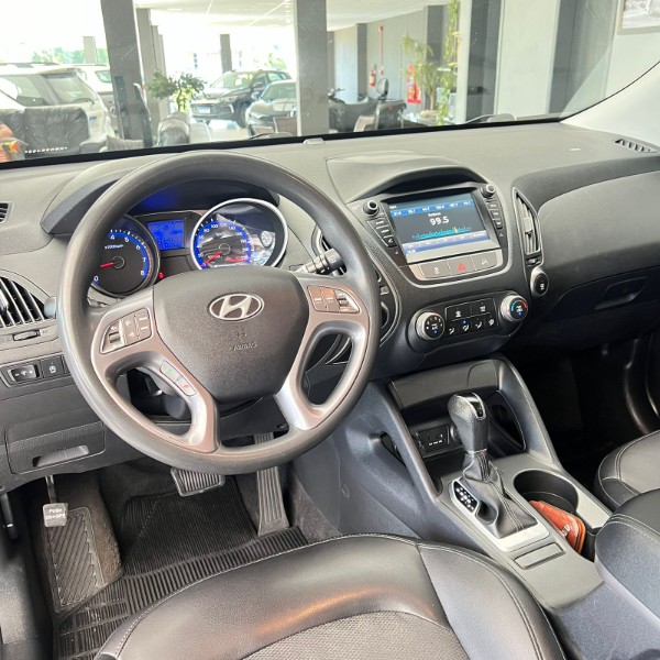 HYUNDAI IX35 GL 2.0 16V 2WD FLEX AUT 2019/2019 JOÃO CARROS MULTIMARCAS GUAPORÉ / Carros no Vale