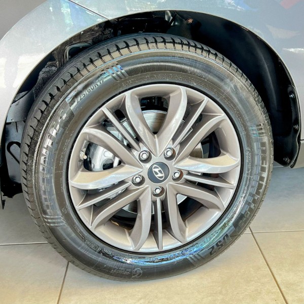 HYUNDAI IX35 GL 2.0 16V 2WD FLEX AUT 2019/2019 JOÃO CARROS MULTIMARCAS GUAPORÉ / Carros no Vale