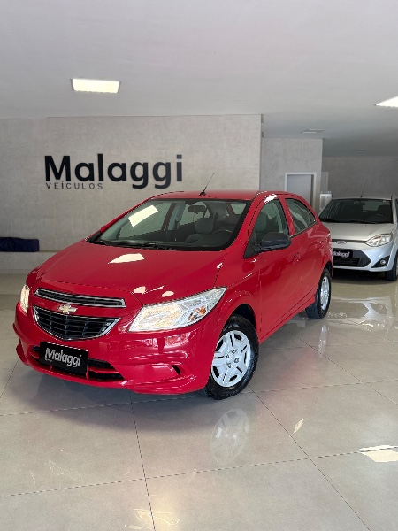CHEVROLET ONIX 1.0 FLEX LT MANUAL 2015/2016 MALAGGI VEÍCULOS ENCANTADO / Carros no Vale