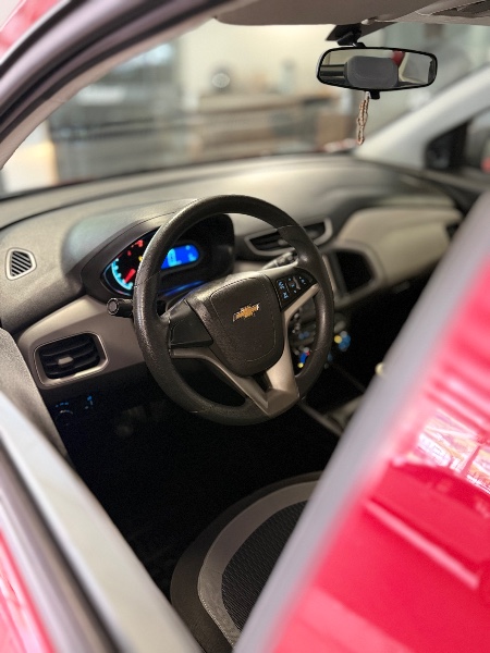 CHEVROLET ONIX 1.0 FLEX LT MANUAL 2015/2016 MALAGGI VEÍCULOS ENCANTADO / Carros no Vale