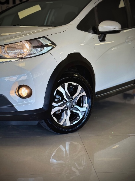 HONDA WR-V 1.5 16V FLEXONE EX CVT 2017/2018 MALAGGI VEÍCULOS ENCANTADO / Carros no Vale