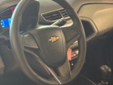 CHEVROLET ONIX HATCH LT 1.0 8V FLEXPOWER 5P MEC. 2015/2015 JM AUTOMÓVEIS VENÂNCIO AIRES / Carros no Vale