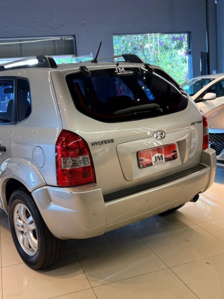 HYUNDAI TUCSON 2.0 2008/2008 JM AUTOMÓVEIS VENÂNCIO AIRES / Carros no Vale