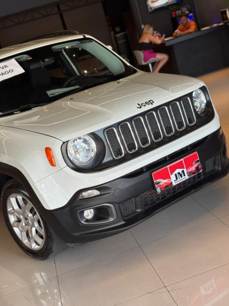 JEEP RENEGADE 1.8 SPORT 16V 2017/2018 JM AUTOMÓVEIS VENÂNCIO AIRES / Carros no Vale