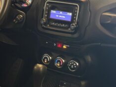 JEEP RENEGADE 1.8 SPORT 16V 2017/2018 JM AUTOMÓVEIS VENÂNCIO AIRES / Carros no Vale