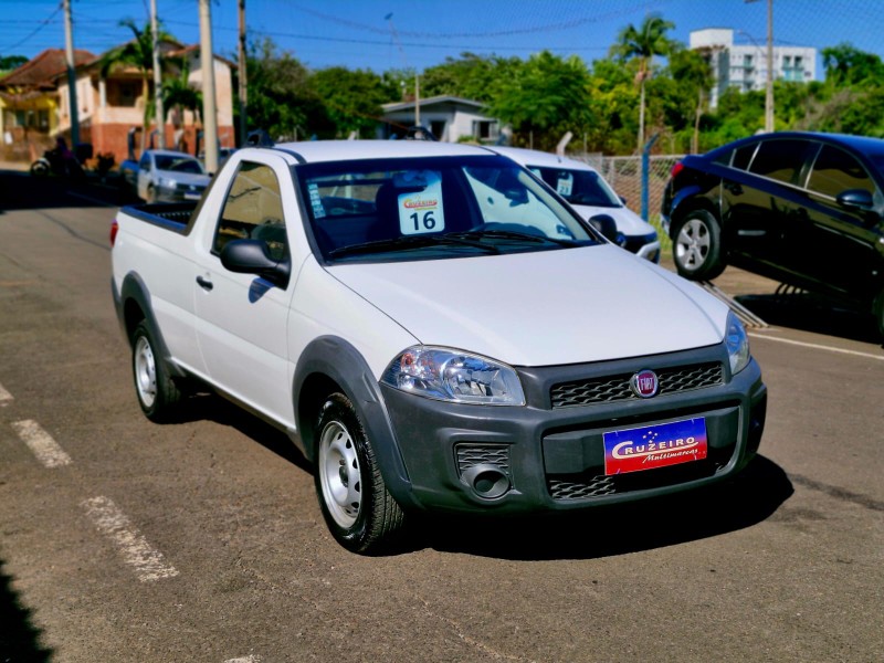 FIAT STRADA 1.4 MPI WORKING CS 8V 2016/2016 CRUZEIRO MULTIMARCAS CRUZEIRO DO SUL / Carros no Vale