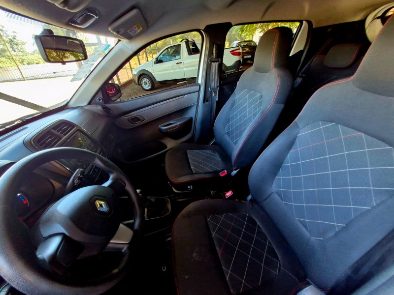 RENAULT KWID ZEN 1.0 2022/2023 CRUZEIRO MULTIMARCAS CRUZEIRO DO SUL / Carros no Vale