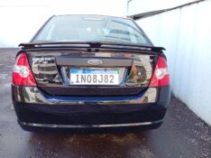 FORD FIESTA SEDAN 1.0 2006/2007 ALTERNATIVA VEÍCULOS LAJEADO / Carros no Vale
