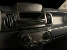 FIAT MOBI EASY 1.0 2018 2017/2018 DUARTE VEÍCULOS PORTO ALEGRE / Carros no Vale