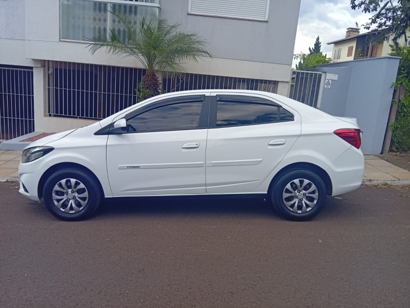 CHEVROLET PRISMA 1.4 LT 2016/2017 ALTERNATIVA VEÍCULOS LAJEADO / Carros no Vale
