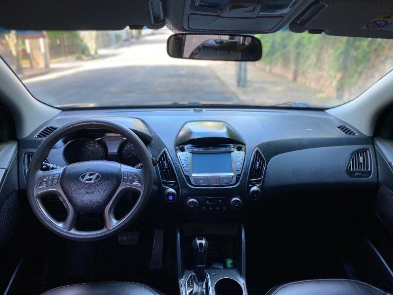 HYUNDAI IX35 GL 2.0 2017/2018 ESTAÇÃO DO CARRO ESTRELA / Carros no Vale