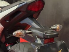 HONDA MOTOS CBR 600 F /2012 EXCLUSIVO VEÍCULOS SANTA CRUZ DO SUL / Carros no Vale