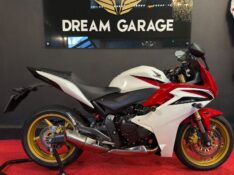 HONDA MOTOS CBR 600 F /2012 EXCLUSIVO VEÍCULOS SANTA CRUZ DO SUL / Carros no Vale