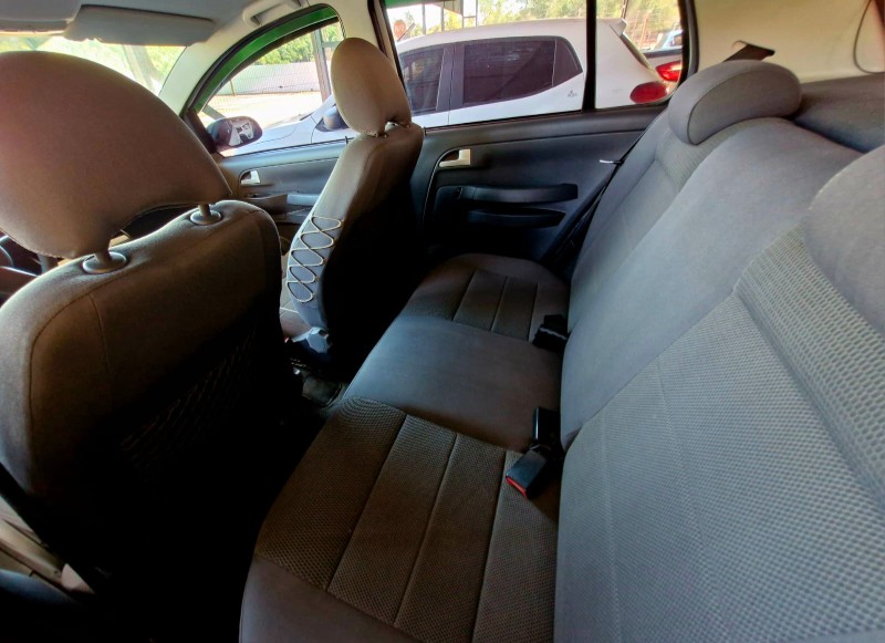 VOLKSWAGEN CROSSFOX 1.6 MANUAL 2009/2009 CRUZEIRO MULTIMARCAS CRUZEIRO DO SUL / Carros no Vale