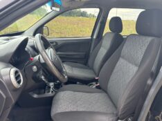 FORD ECOSPORT FEESTYLE 1.6 /2011 RT 811 VEÍCULOS ARROIO DO MEIO / Carros no Vale