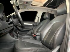 AUDI Q3 2.0 TFSI AMBIENTE QUATTRO 4P GASOLINA S TRONIC 2015/2016 DUARTE VEÍCULOS PORTO ALEGRE / Carros no Vale