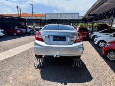 HONDA CIVIC 2.0 LXR /2014 AR MULTIMARCAS VENÂNCIO AIRES / Carros no Vale