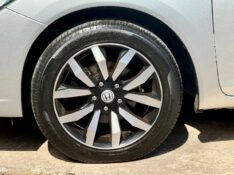 HONDA CIVIC 2.0 LXR /2014 AR MULTIMARCAS VENÂNCIO AIRES / Carros no Vale